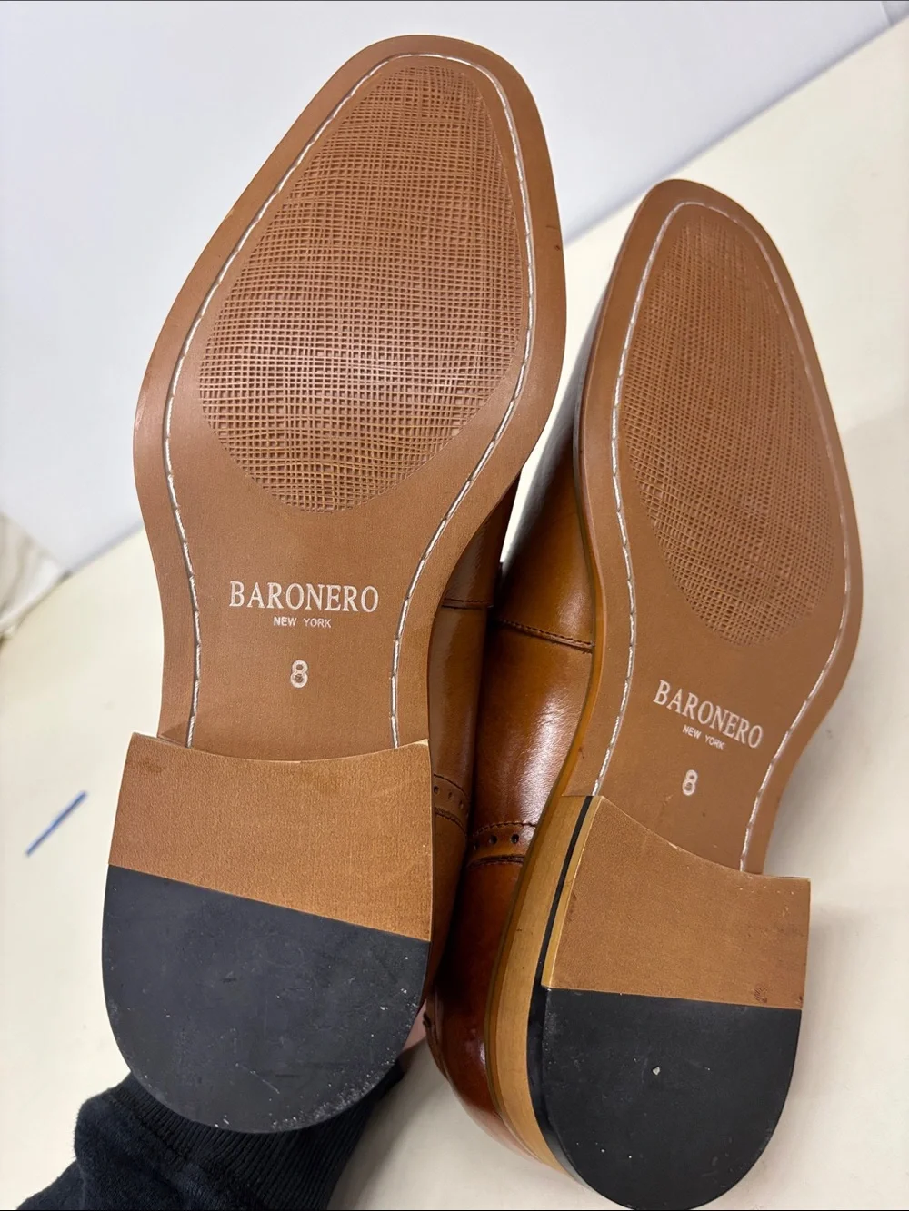 Baronero refined brown